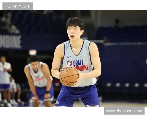 杨瀚森轰16+4+3展现全能技能 美媒赞其为开拓者版申京核心潜力 杨瀚森轰16+4+3展现全能技能 美媒赞其为开拓者版申京核心潜力
