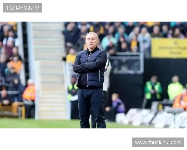 有球员认为澳波对森林上赛季成绩不屑 双方将帅关系出现裂痕 有球员认为澳波对森林上赛季成绩不屑 双方将帅关系出现裂痕